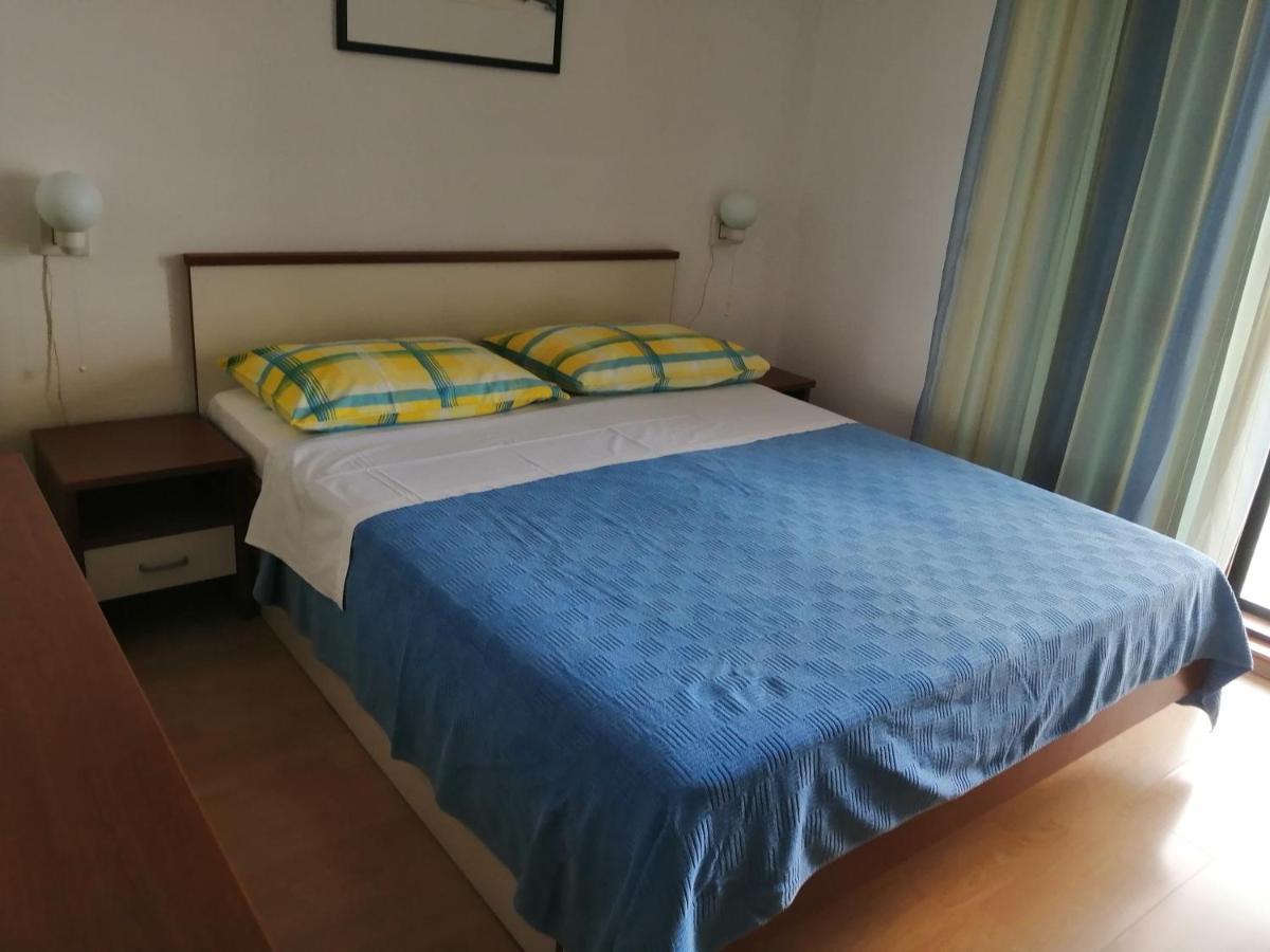 Apartmani Grgo Zivogosce Bagian luar foto